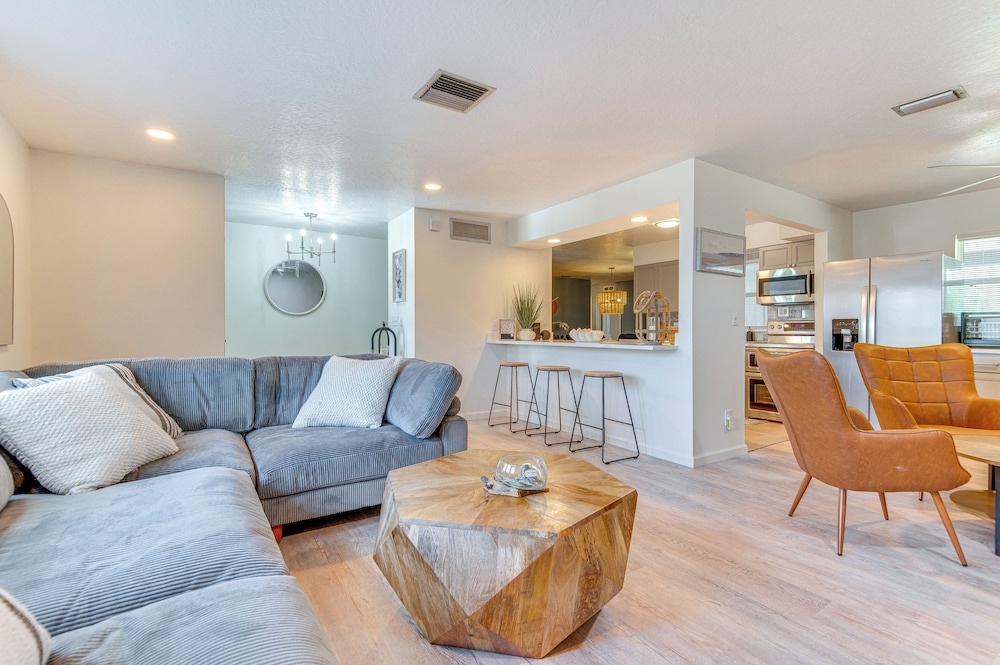 House (4 Bedrooms) photo 1