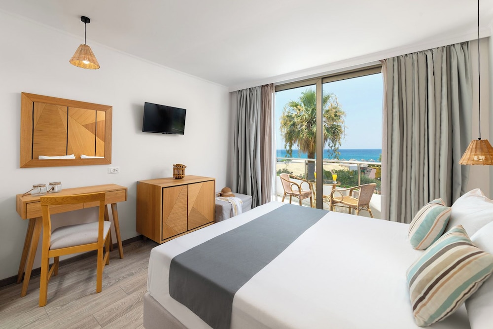 Superior Double Room, Balcony, Sea View