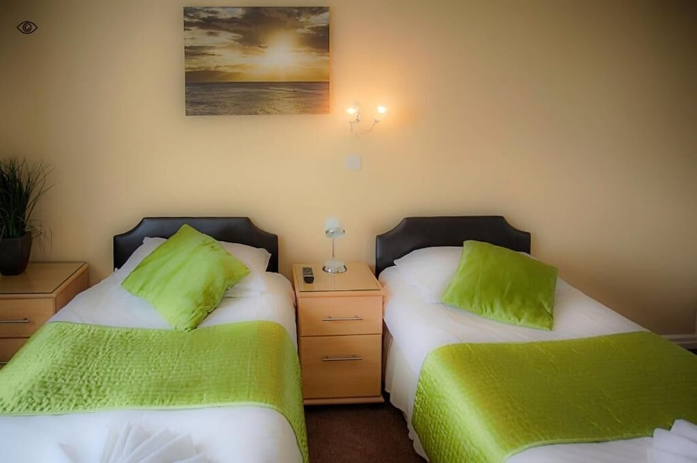 Classic Twin Room photo 1