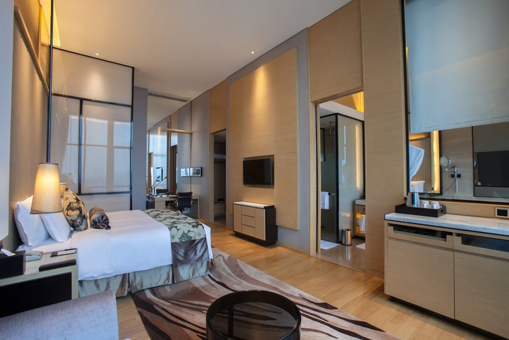 Executive Room, 1 King Bed, Non Smoking