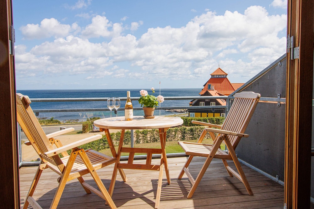 Deluxe Room, Balcony, Ocean View photo 3