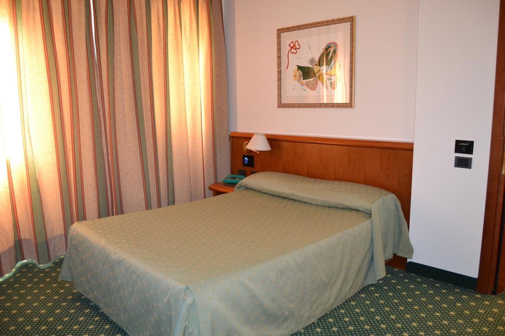 Double Room Single Use