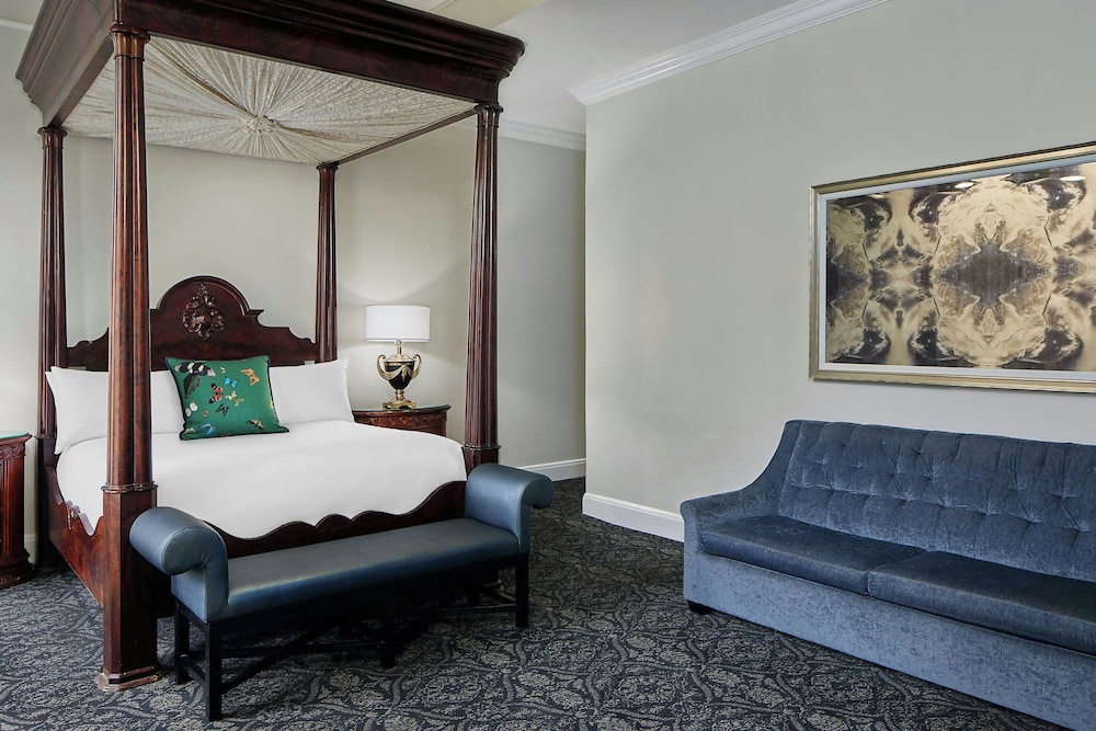 Grande King (Mobility Accessible with Roll-in Shower) - Photo 2