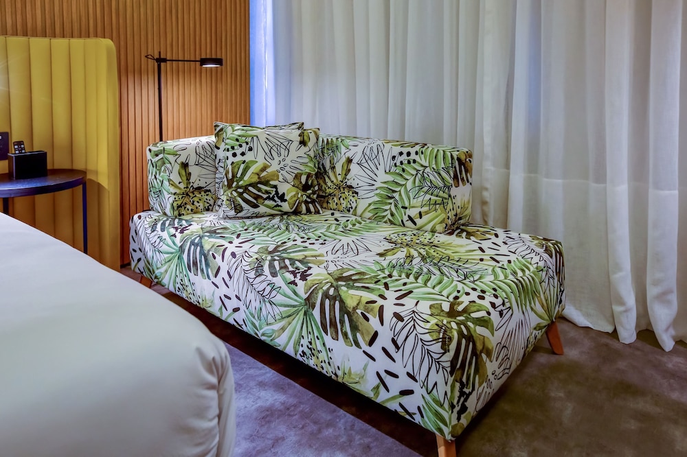 Deluxe Double Room - Photo 5