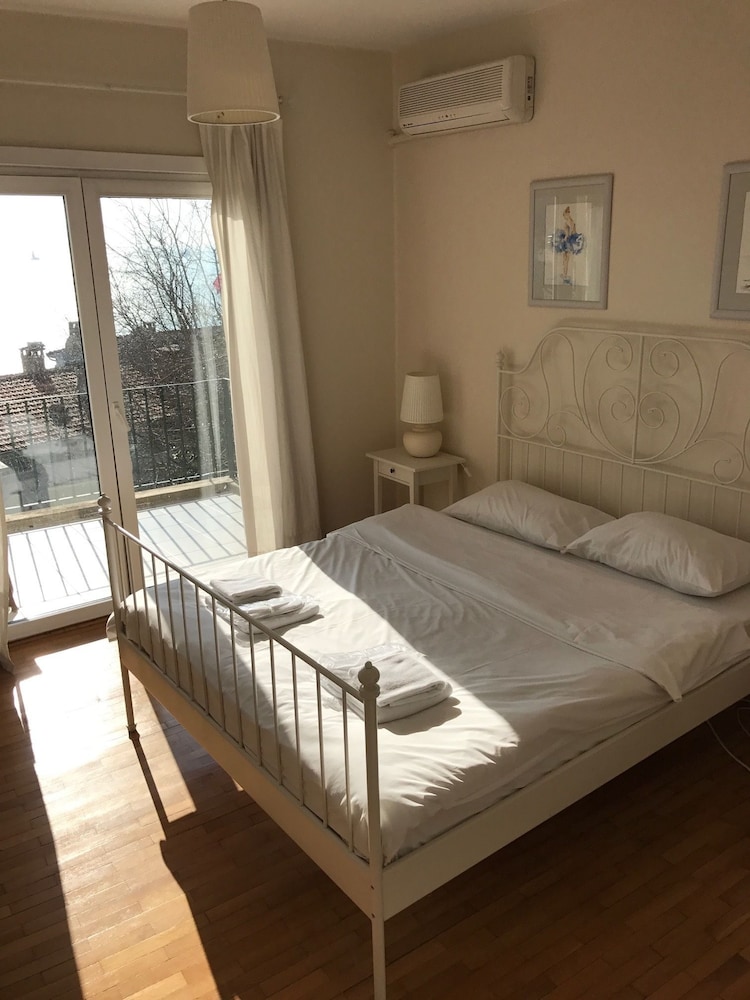 Apartment, 3 Bedrooms, Terrace, Sea View photo 3