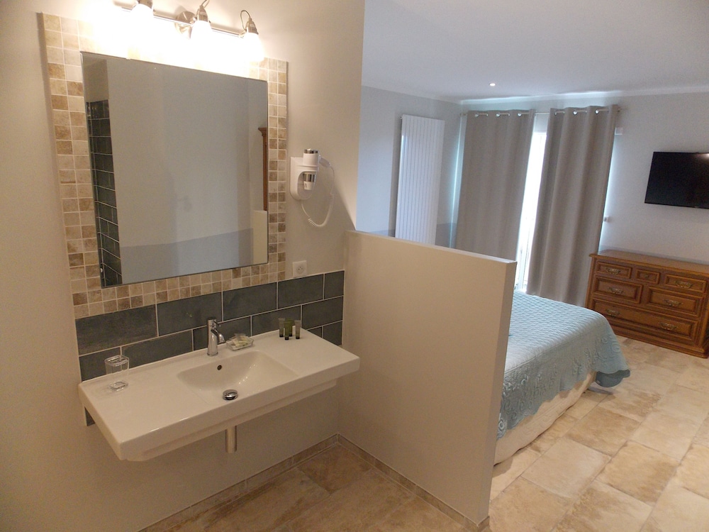 Comfort Double Room, Mountainside photo 2
