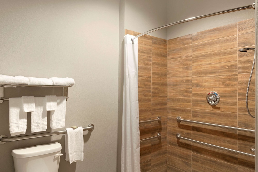 Super 8 by Wyndham Carrizo Springs, Foto 3