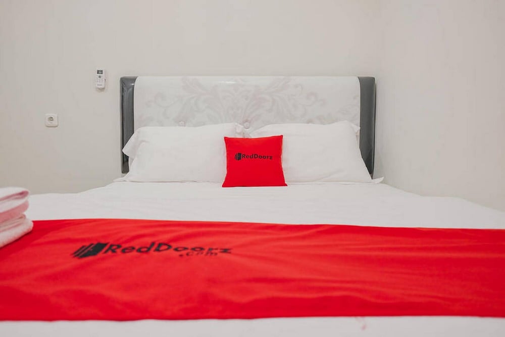 Deluxe Room - Photo 4