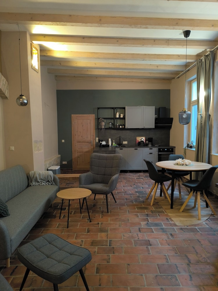 Studio, 1 Bedroom, Smoking, Patio photo 1