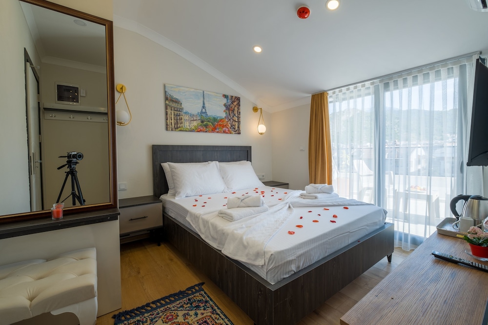 Standart DoubleBed Room - Photo 4