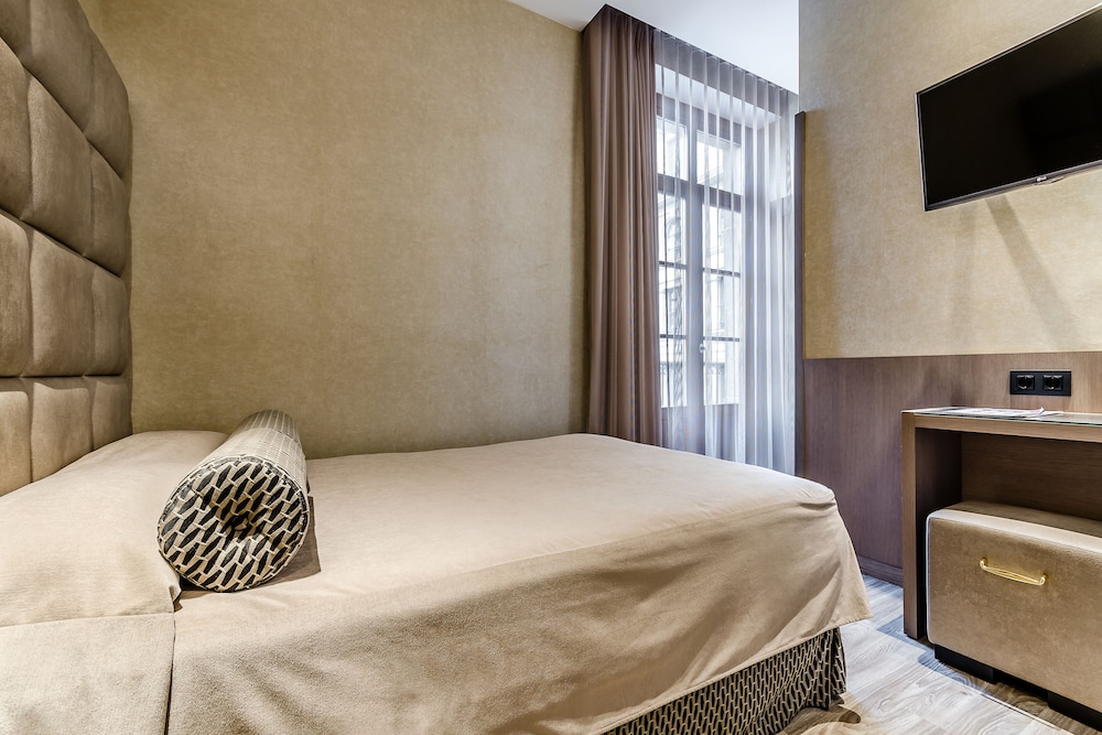 Double Room Single Use