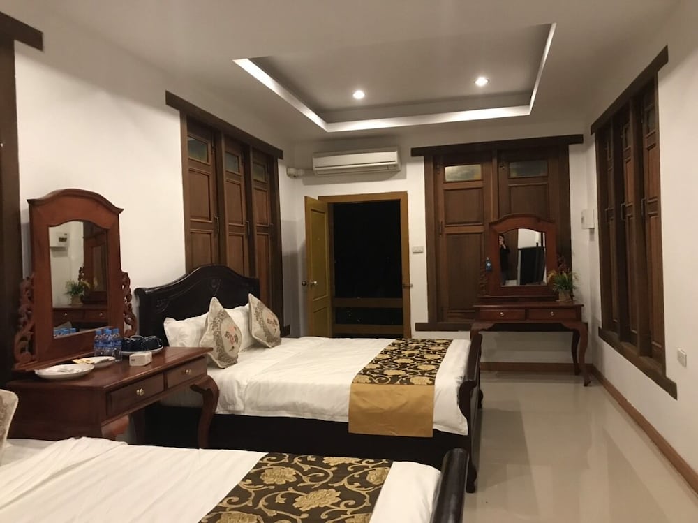 Panoramic Bungalow, Balcony, Mountain View photo 3