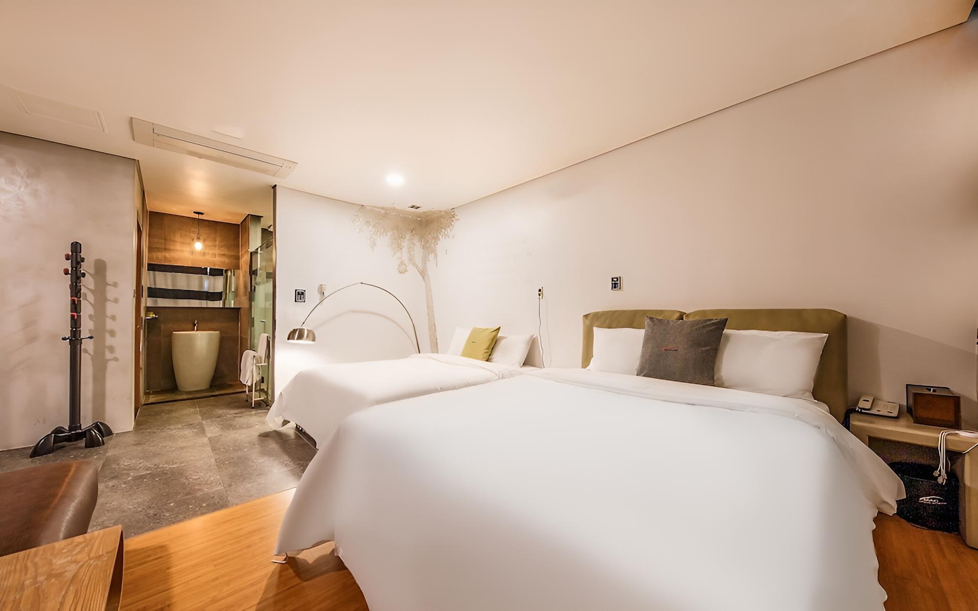 Room (Twin room-A (air purifier hot spring ) - Photo 5