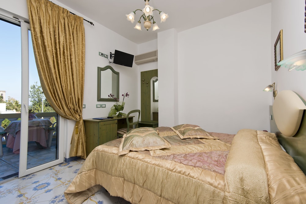 Double Room, Sea View (Spa Package) photo 2