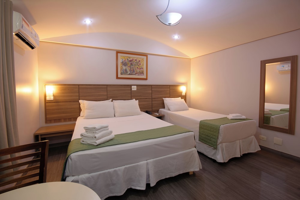 Family Triple Room photo 2
