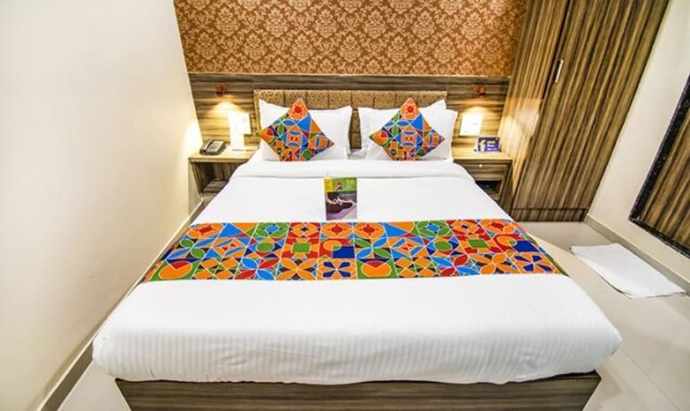 Deluxe Room - Photo 4
