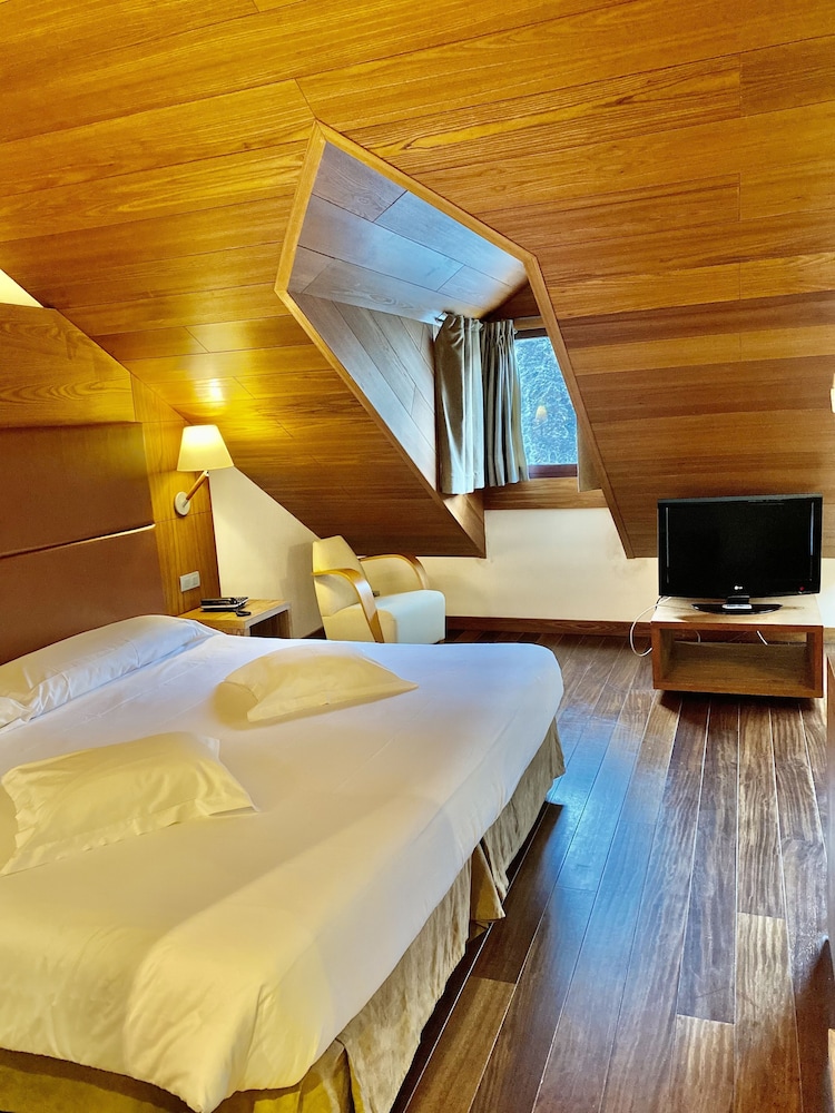 Comfort Double or Twin Room
