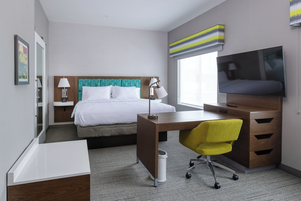 Studio, 1 King Bed, Accessible (Hearing) - Photo 1
