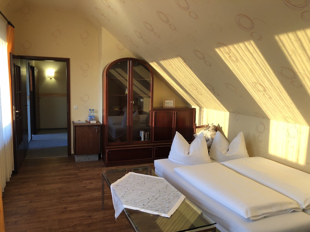 Apartment Suite guest house - Photo 7