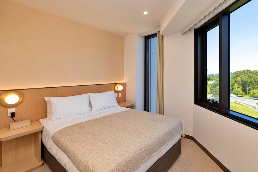 Available room