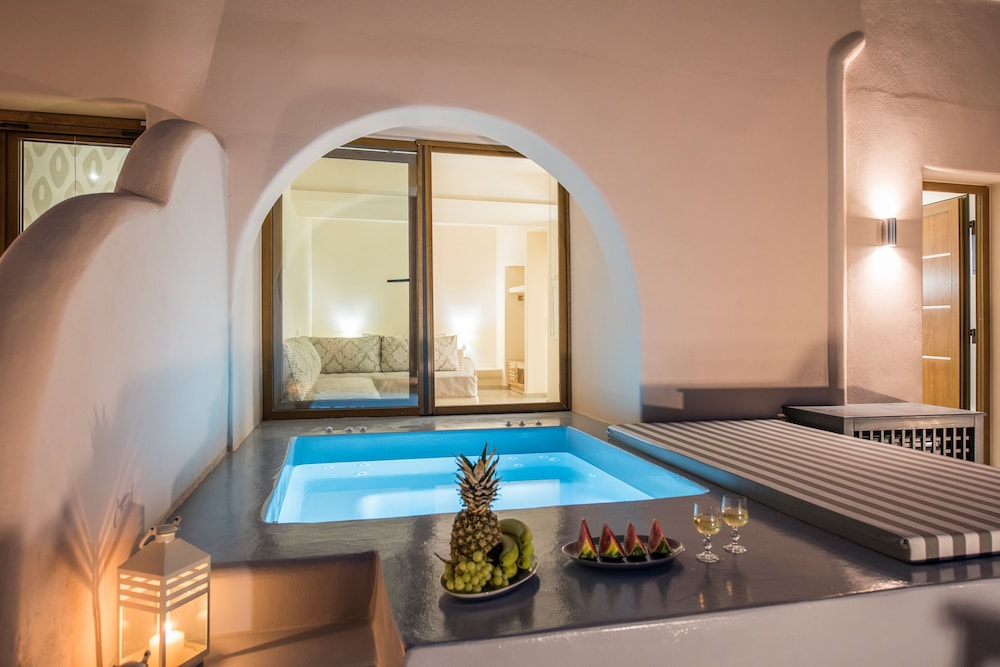 Junior Suite, Sea View (& private jetted tub) - Photo 5