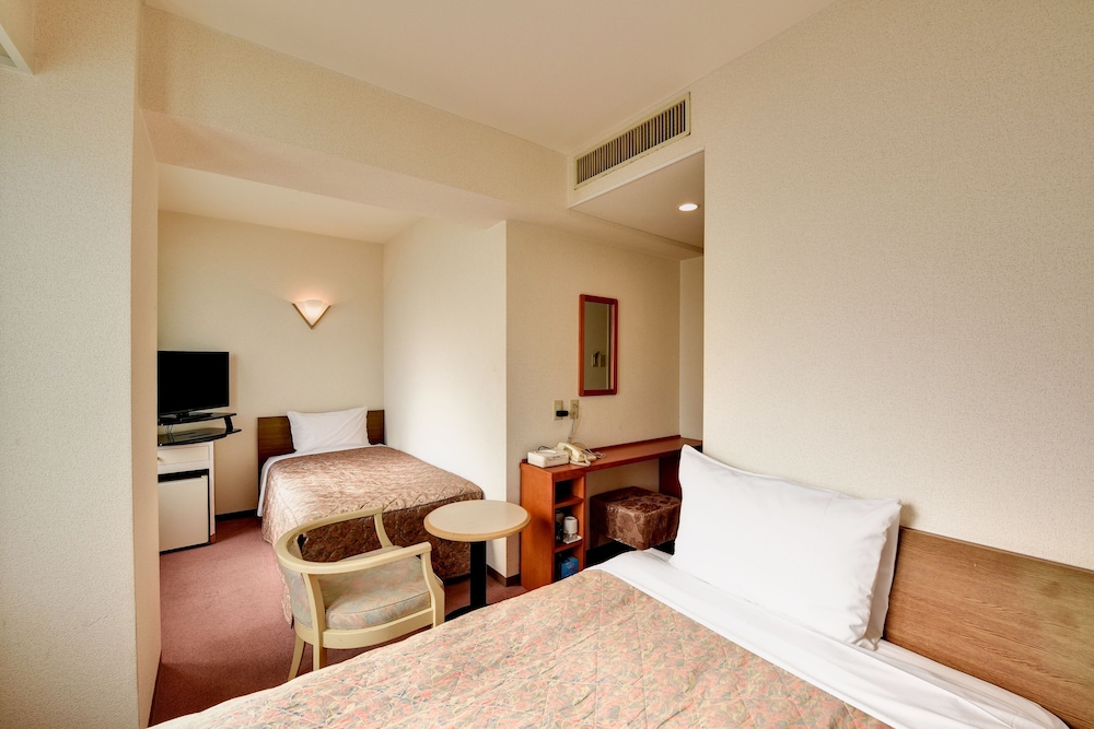 Twin Room, Non Smoking - Photo 1