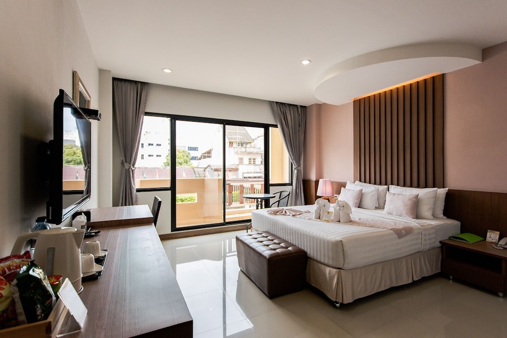 Grand Double Room photo 2