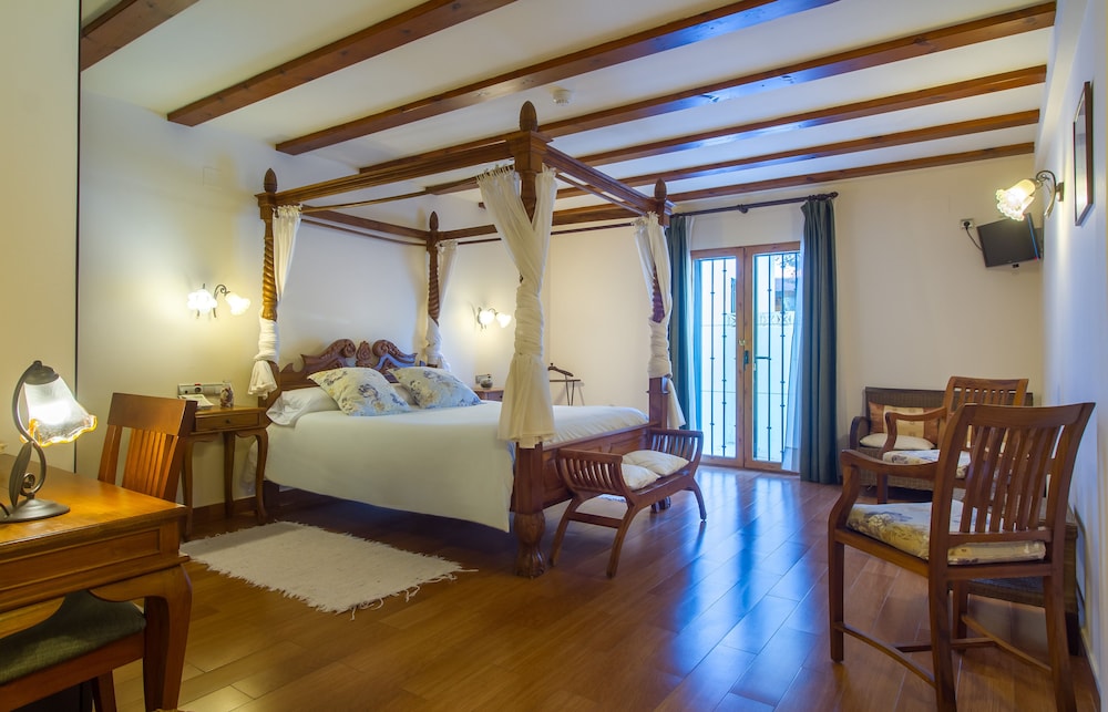 Superior Double Room, Terrace - Photo 8