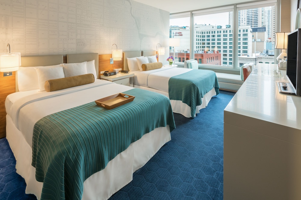Deluxe Room, 2 Queen Beds, Non Smoking - Photo 1