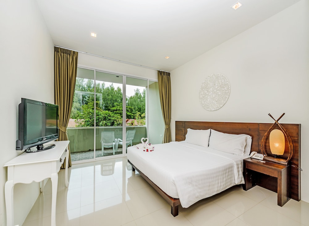 Deluxe room (NO airport transfer) - Photo 6