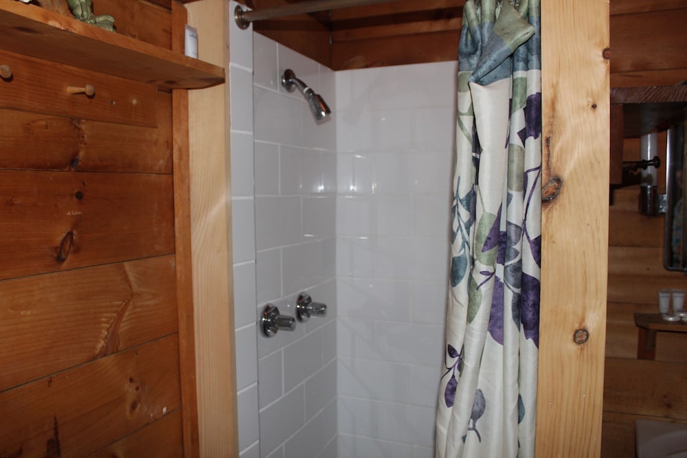 Standard Room photo 2