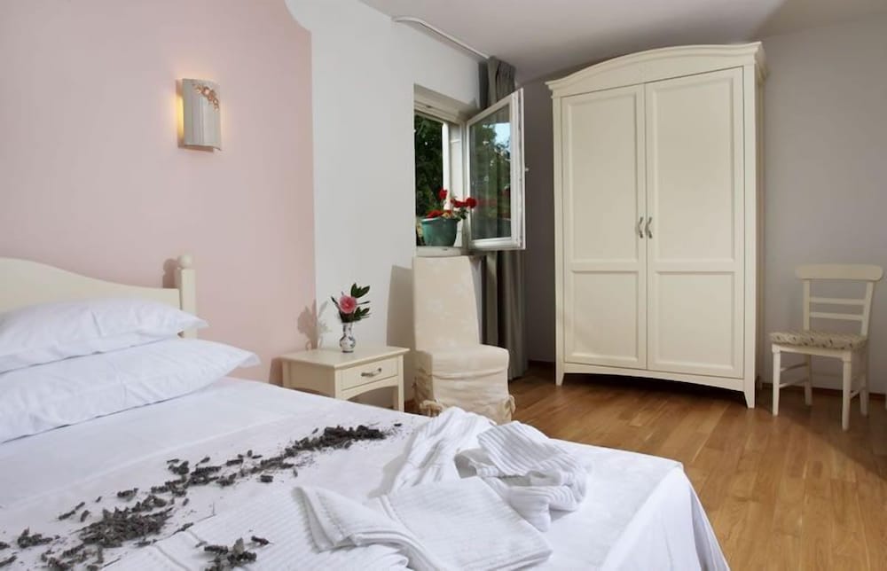 Comfort Double Room, 1 Double Bed, Balcony, Sea View - Photo 1