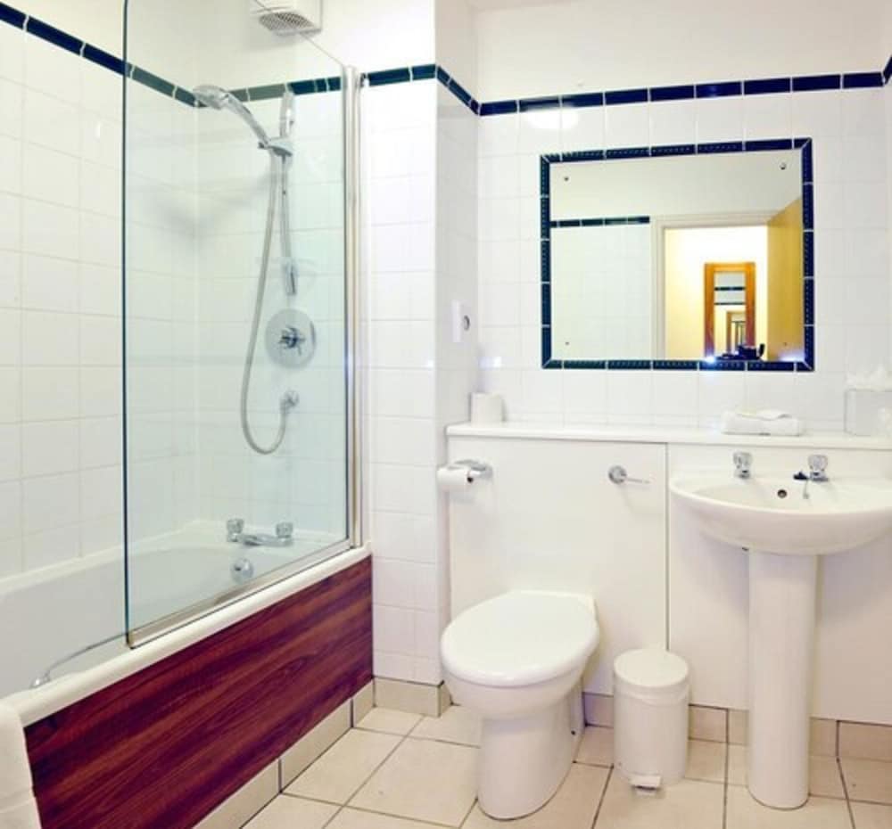 Standard Double Room - Photo 4