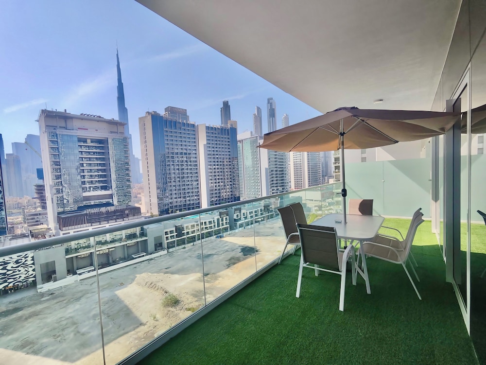 Premium Apartment, Balcony, City View photo 3