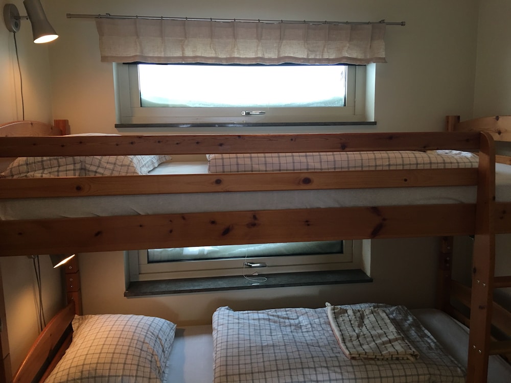 Family Condo, 4 Bedrooms, Sauna, Mountainside photo 2