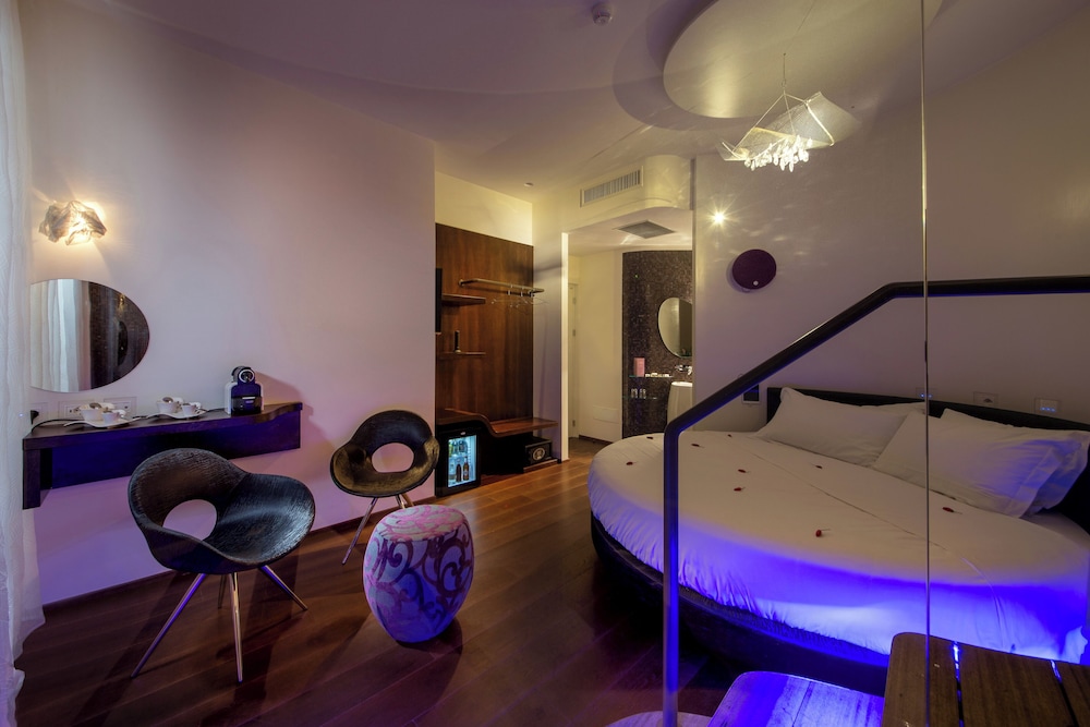 Superior Room (Deluxe) photo 3