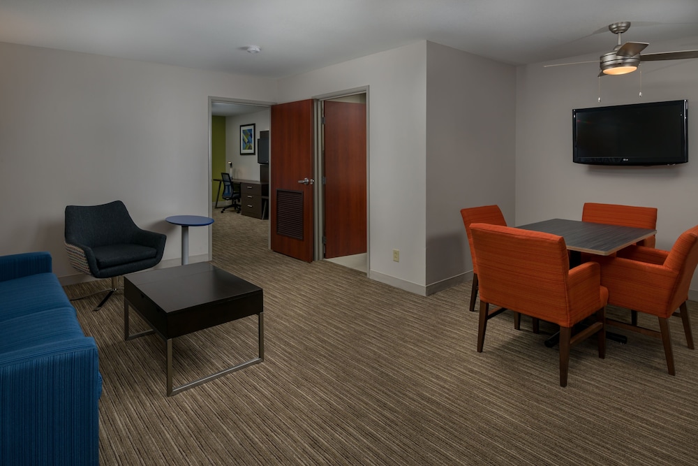 Suite, 1 King Bed with Sofa bed (Additional Living Area) - Photo 1