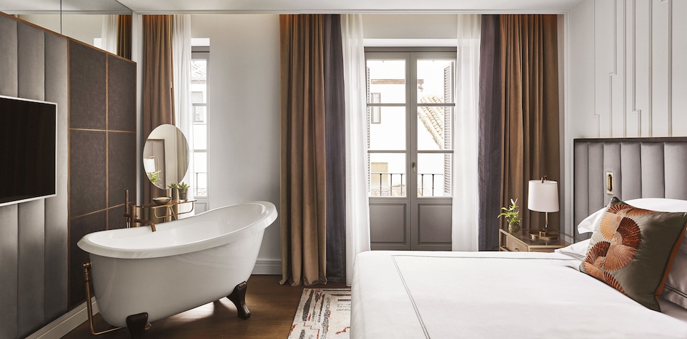 Echegaray Suite photo 3