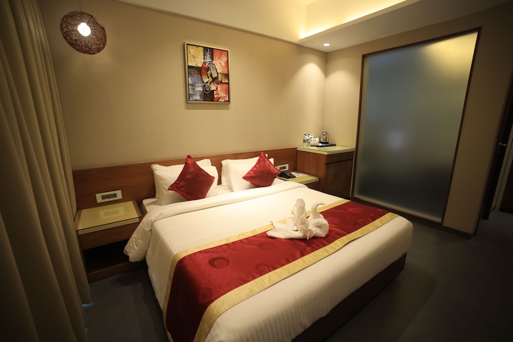 Deluxe Double Room - Photo 7