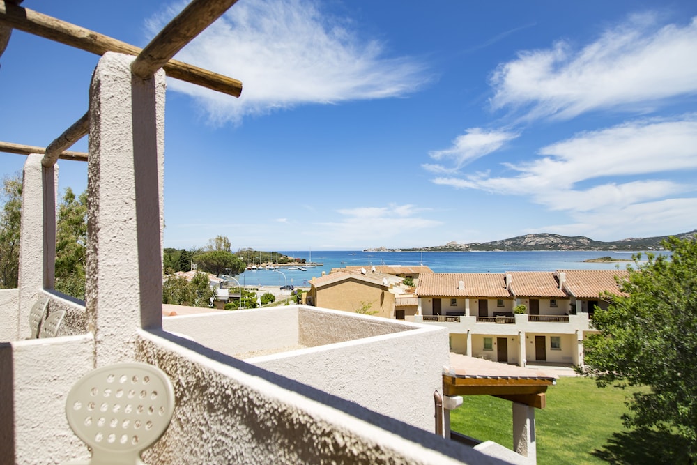 Standard Double or Twin Room, Sea View - Photo 6