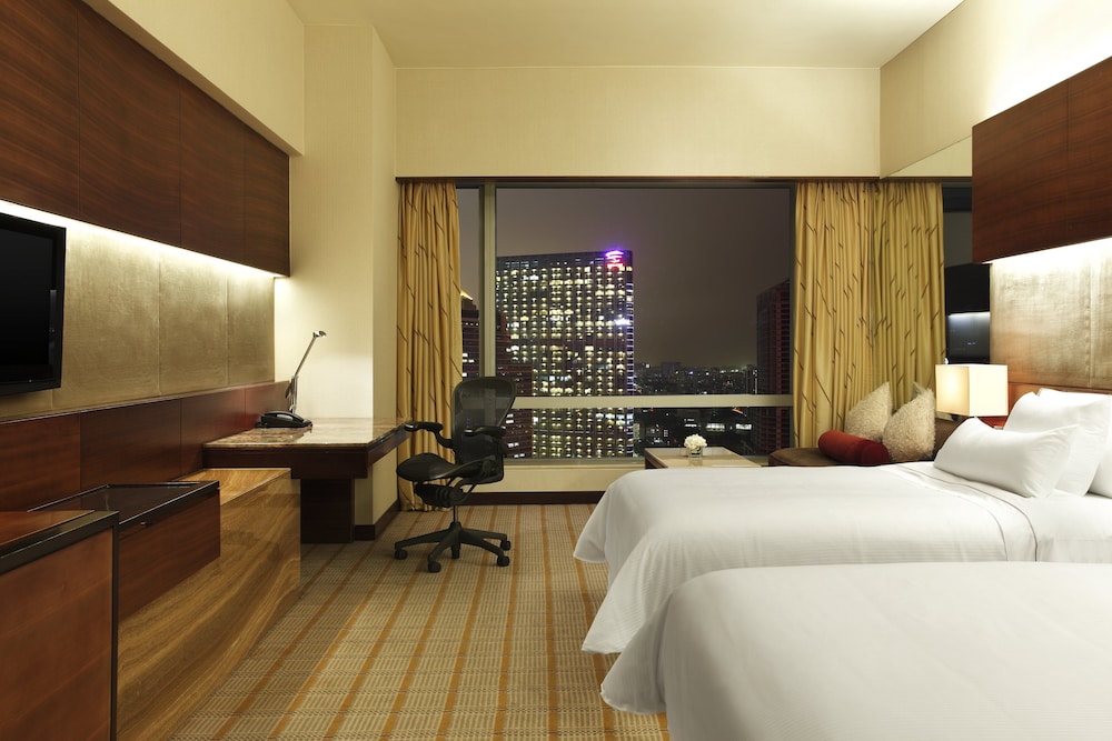Room, 2 Twin Beds, City View - Photo 9