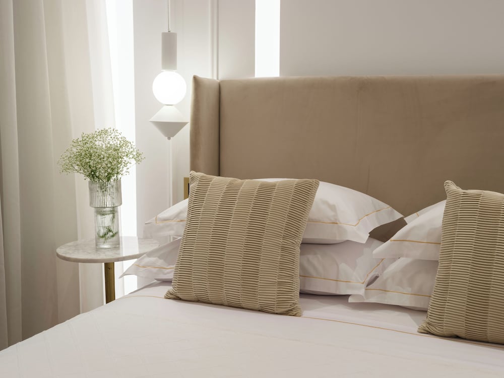 One Bedroom Suite with Sea View photo 3