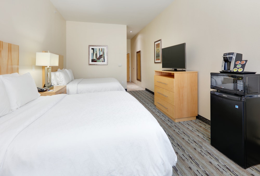 Room, Multiple Beds