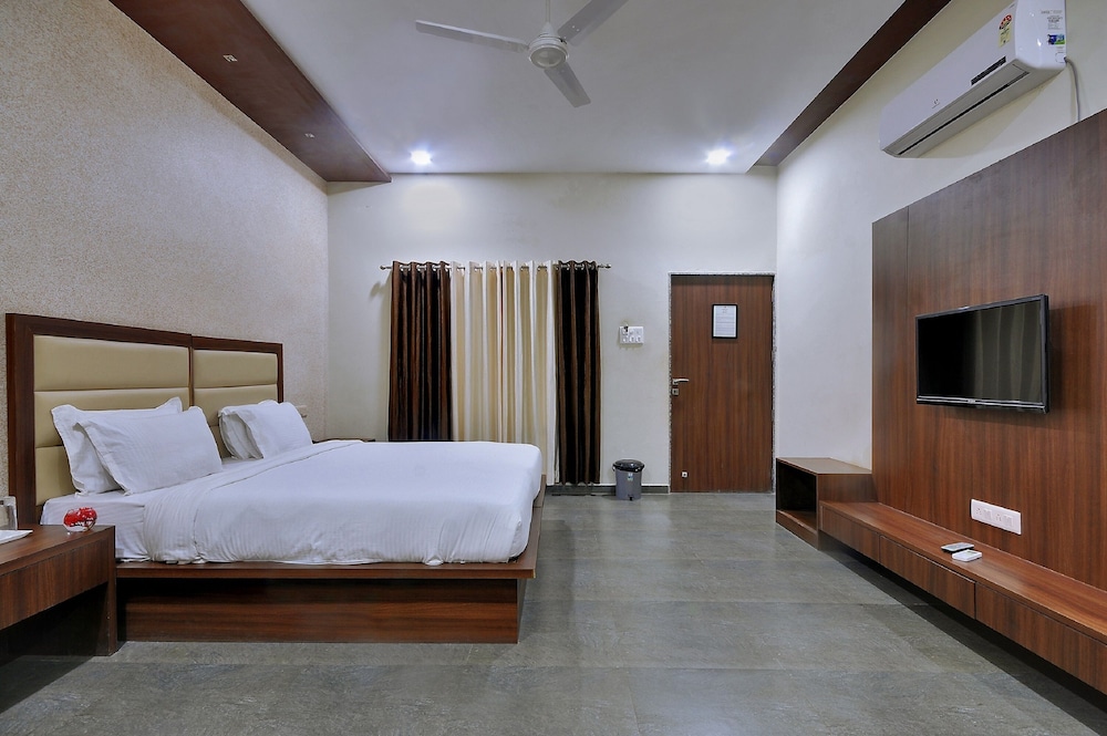 Executive Room photo 2