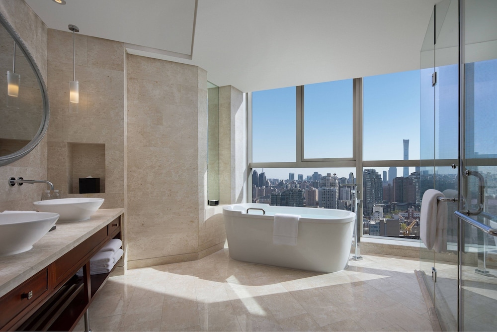 Executive Room, 2 Double Beds, City View - Photo 7