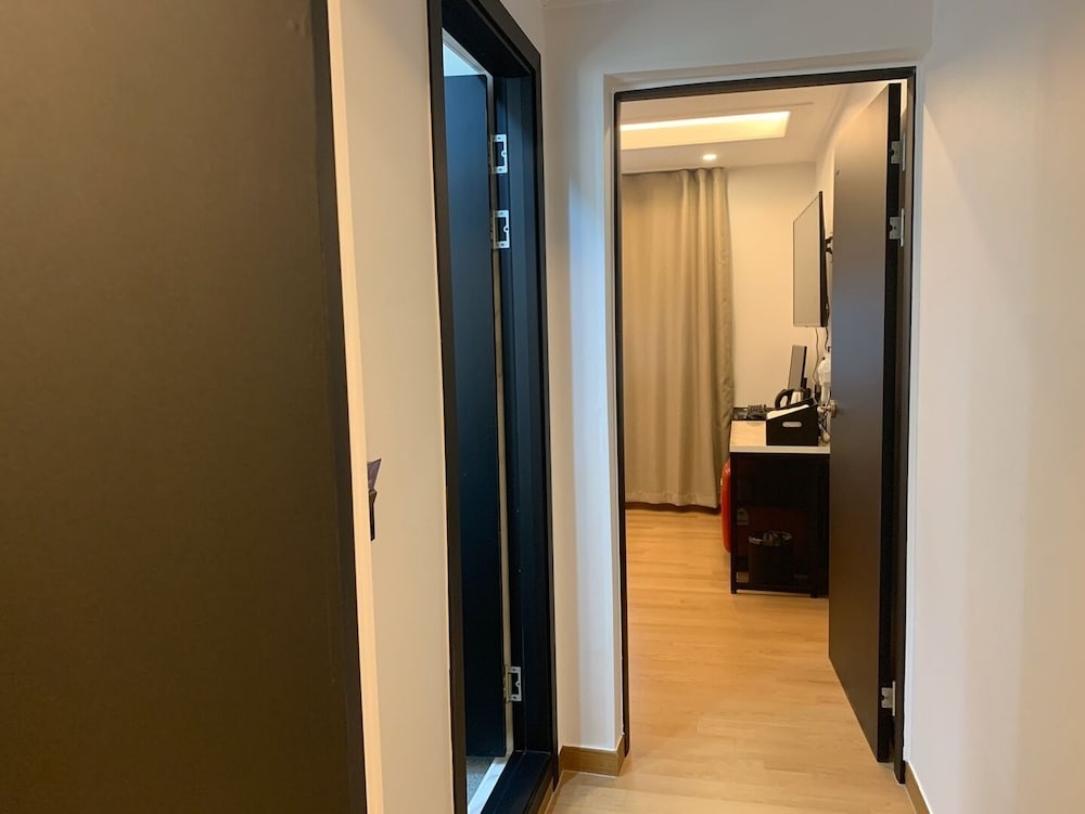 Standard Room - Photo 13