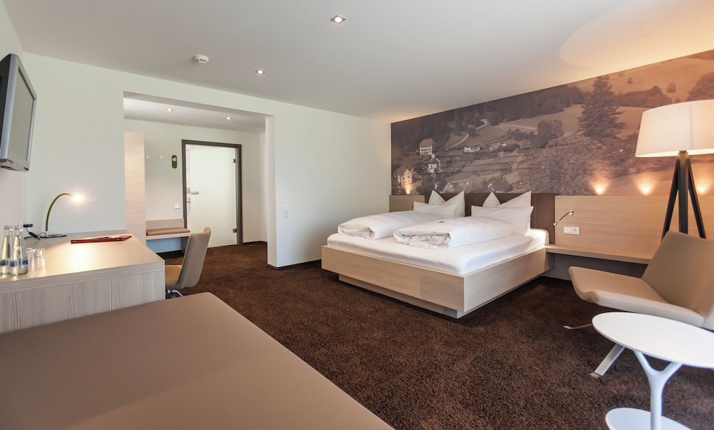Comfort Double Room, Balcony photo 1
