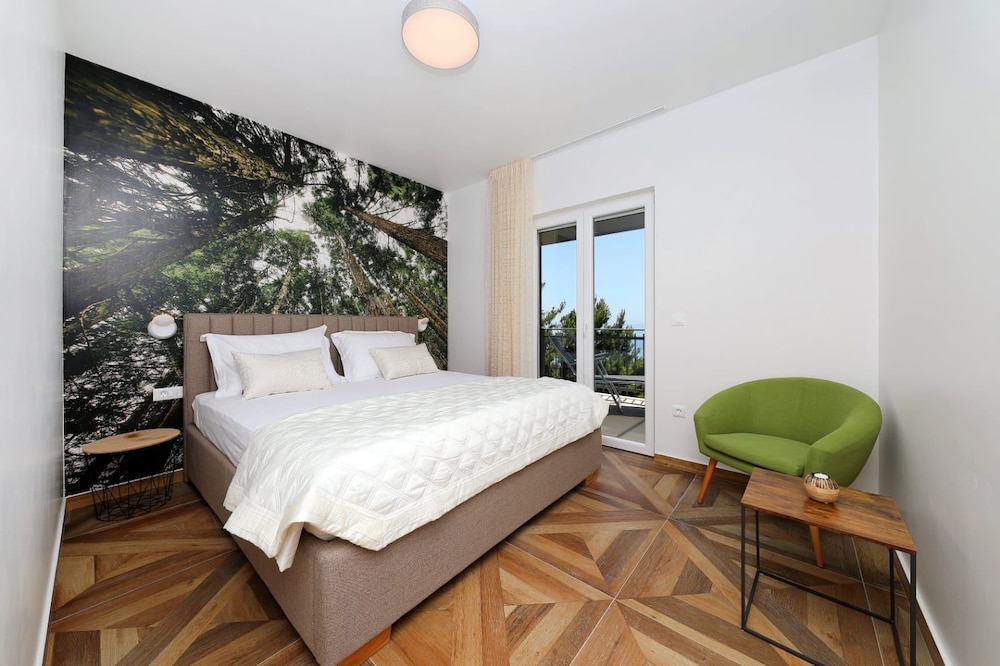 Apartment (A2)