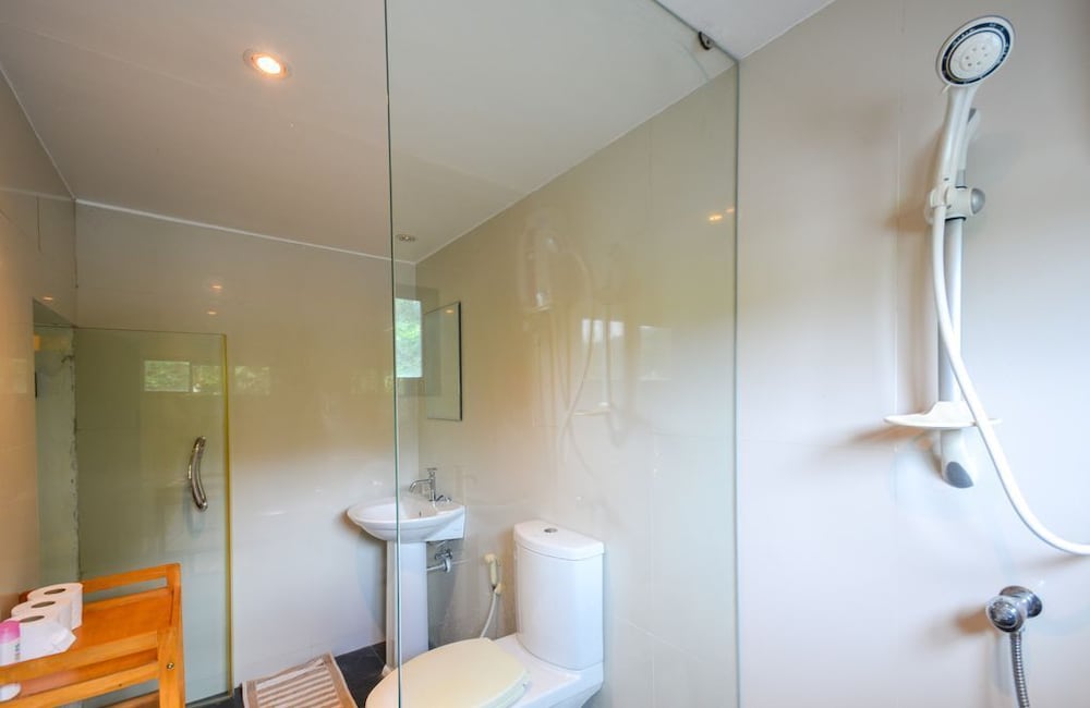 3-Bedroom Private Pool Villa photo 2