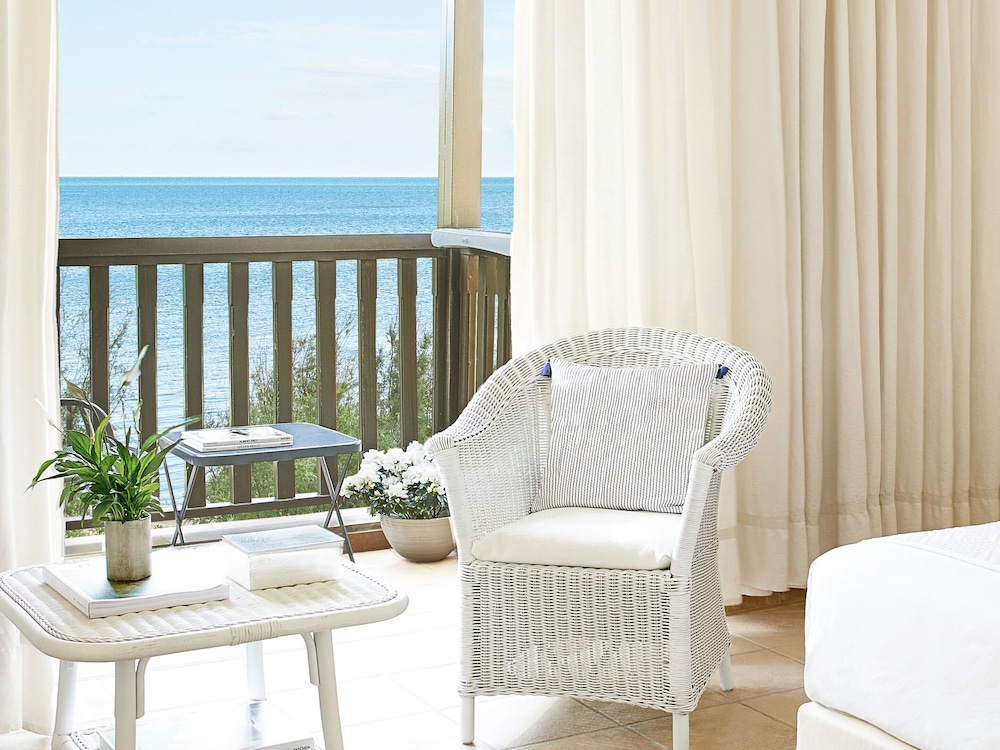 Marin Bay Family Bungalow Sea View